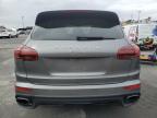 2016 PORSCHE CAYENNE    à vendre chez Copart CA - LONG BEACH
