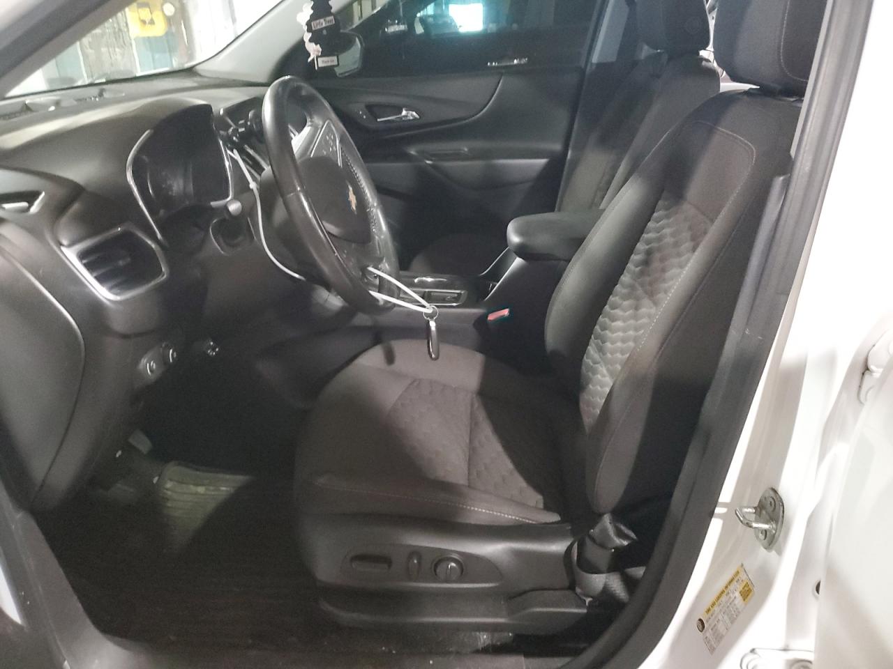 2018 Chevrolet Equinox Lt VIN: 2GNAXJEV4J6126727 Lot: 59438645