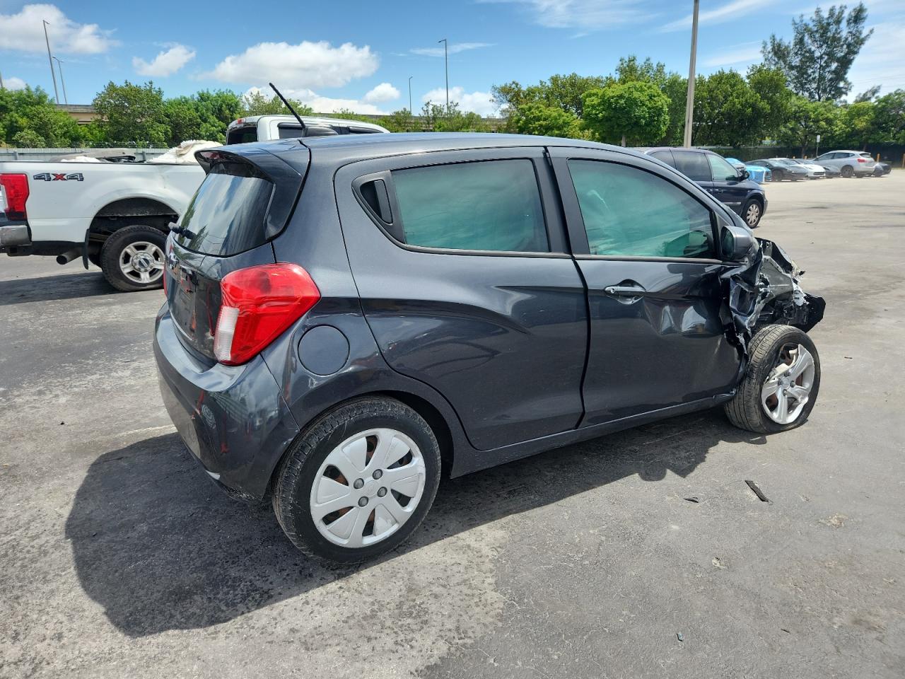 CHEVROLET SPARK 2021 VIN KL8CB6SA7MC708307 zdjęcie 3