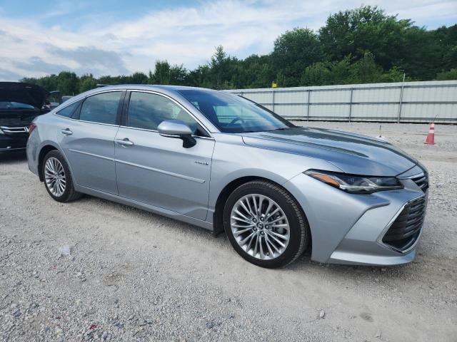  TOYOTA AVALON 2019 Silver