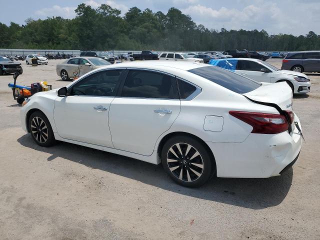  NISSAN ALTIMA 2018 Biały