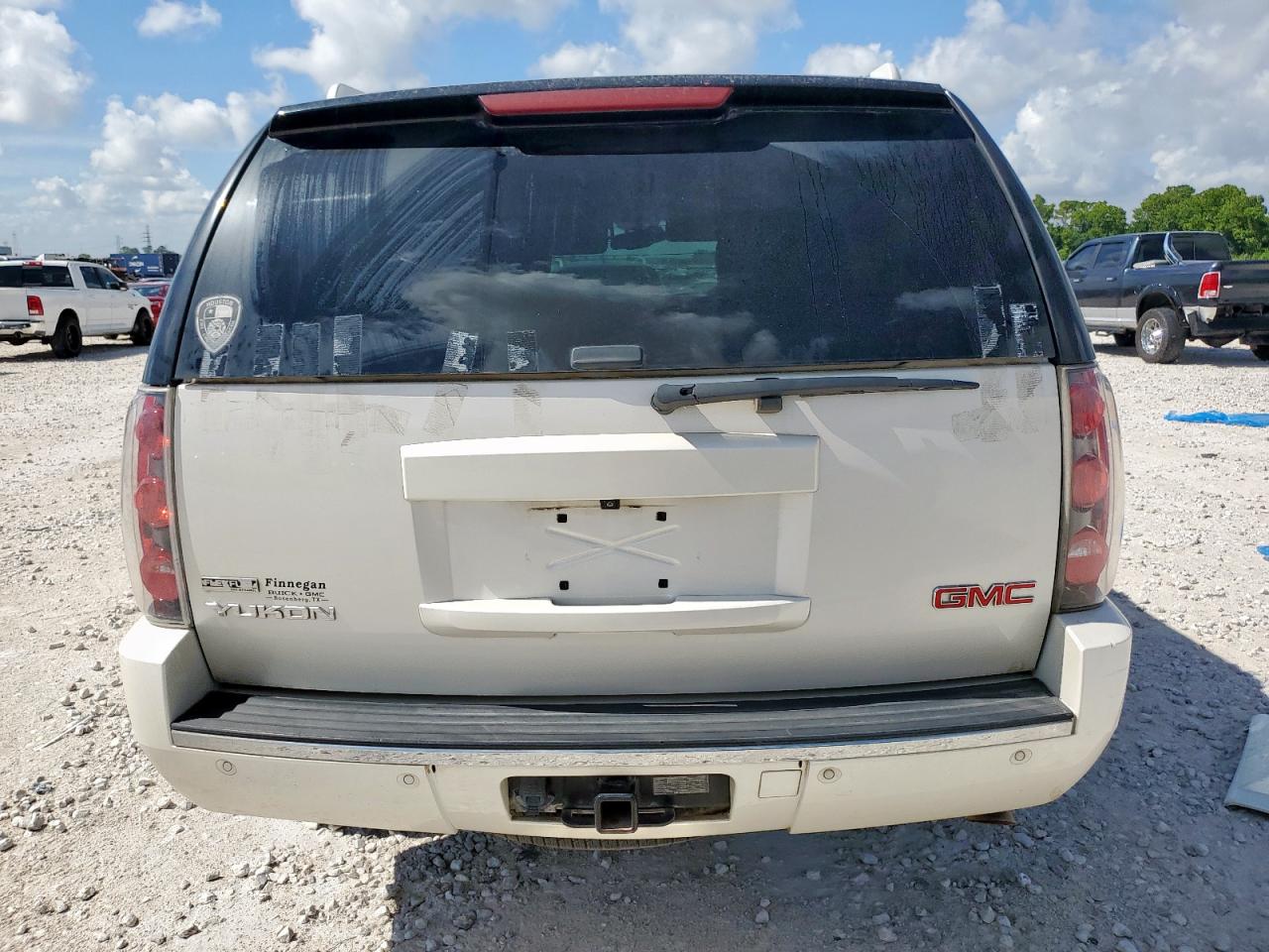2012 GMC Yukon Denali VIN: 1GKS1EEF0CR227631 Lot: 61991545