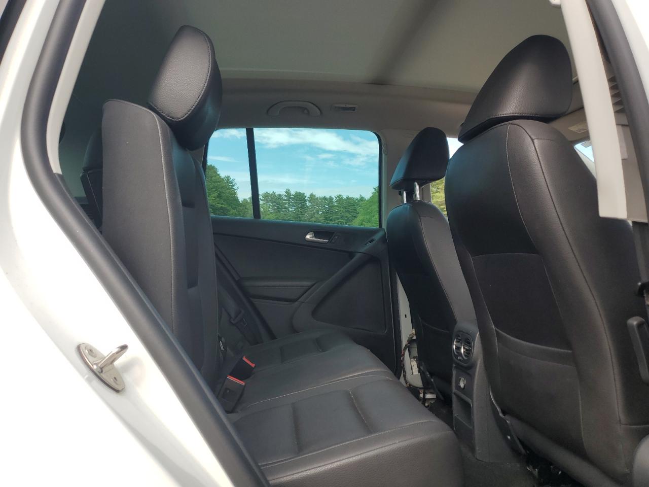 2015 Volkswagen Tiguan S VIN: WVGBV7AX6FW508604 Lot: 62524915