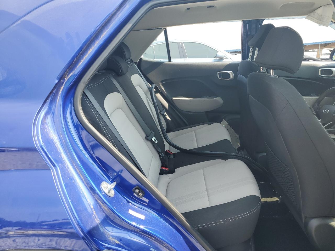 2020 Hyundai Venue Sel VIN: KMHRC8A37LU032104 Lot: 62115935