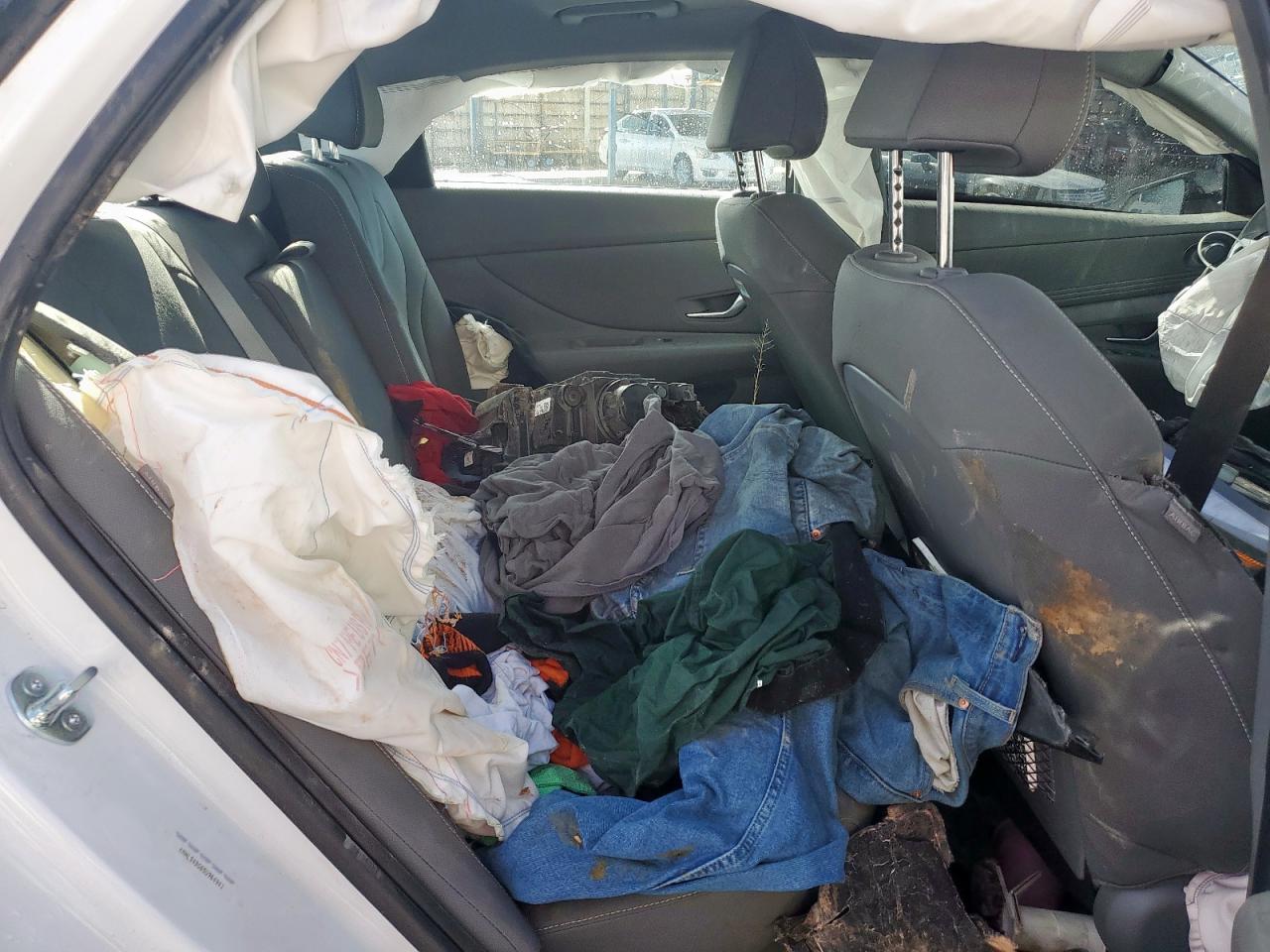 KMHLS4DG6SU964941 2025 Hyundai Elantra Sel