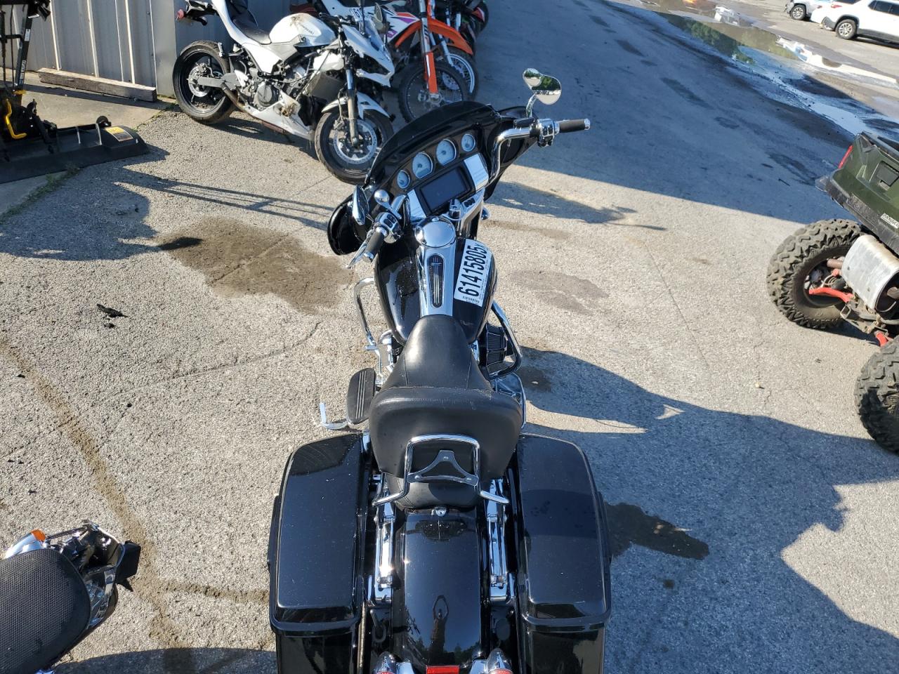 2017 Harley-Davidson Flhx Street Glide VIN: 1HD1KBC19HB612579 Lot: 61415805