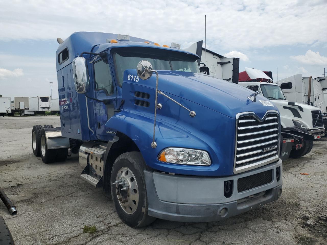 2016 Mack Cxu613 Semi Truck for Sale in Dyer, IN - Rollover