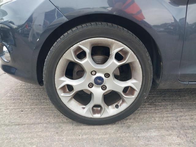 2010 FORD FIESTA TIT