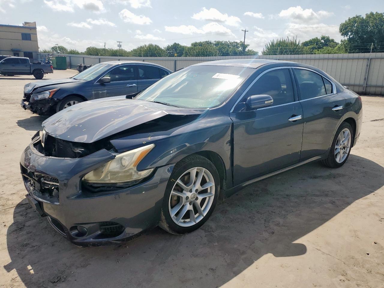 1N4AA51E39C828361 NISSAN MAXIMA Photo 1
