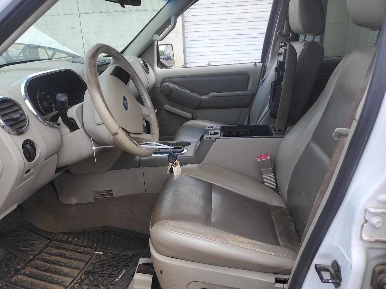 2007 Ford Explorer Xlt VIN: 1FMEU73E57UA47484 Lot: 60929095