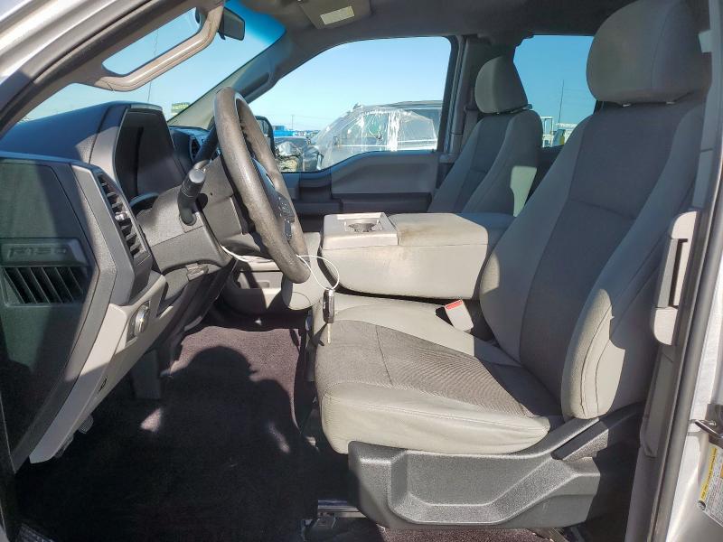  FORD F-150 2016 Srebrny