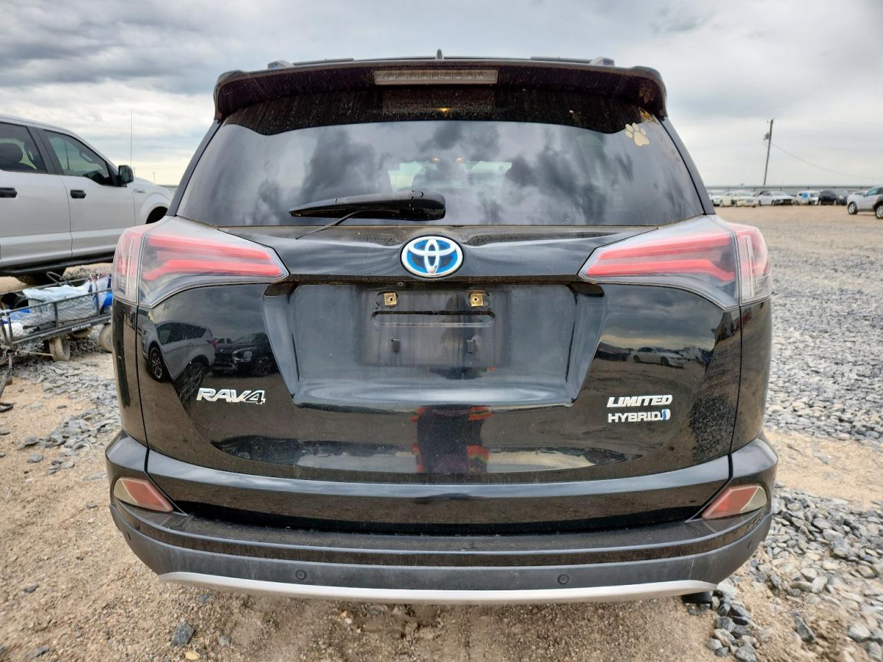 2017 Toyota Rav4 Hv Limited VIN: JTMDJREV1HD091615 Lot: 62661655