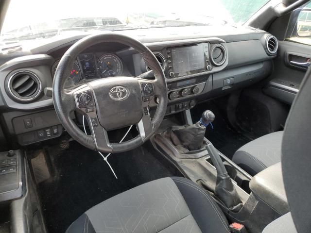  TOYOTA TACOMA 2021 Srebrny