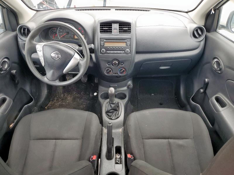  NISSAN VERSA 2017 White