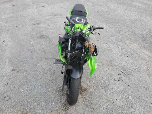  KAWASAKI EX650 F 2014 Зелений