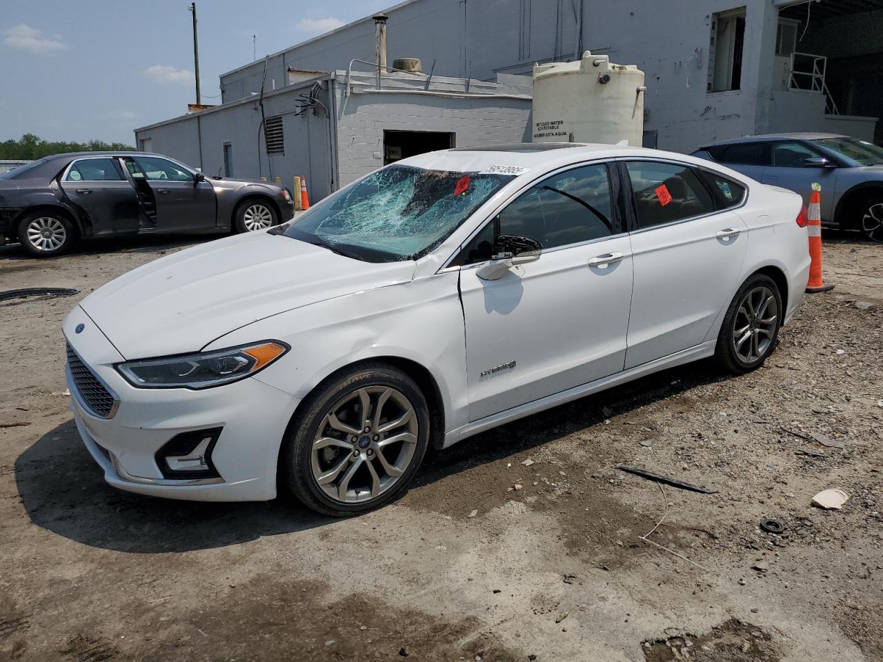2019 Ford Fusion Titanium na sprzedaż w Fredericksburg, VA - Top/Roof