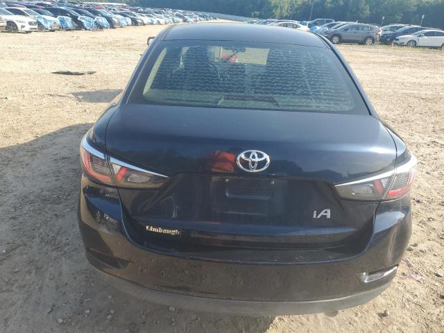  TOYOTA YARIS 2018 Granatowy