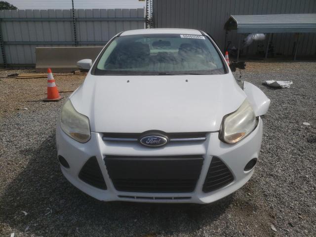  FORD FOCUS 2013 Белы