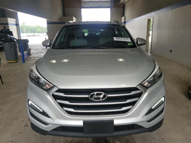  HYUNDAI TUCSON 2018 Silver