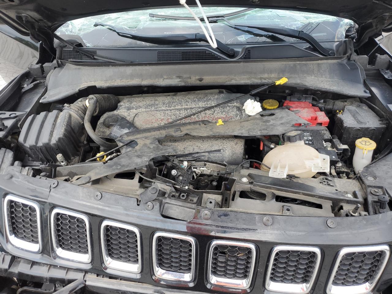 JEEP COMPASS 2020 VIN 3C4NJCBBXLT257063 zdjęcie 12