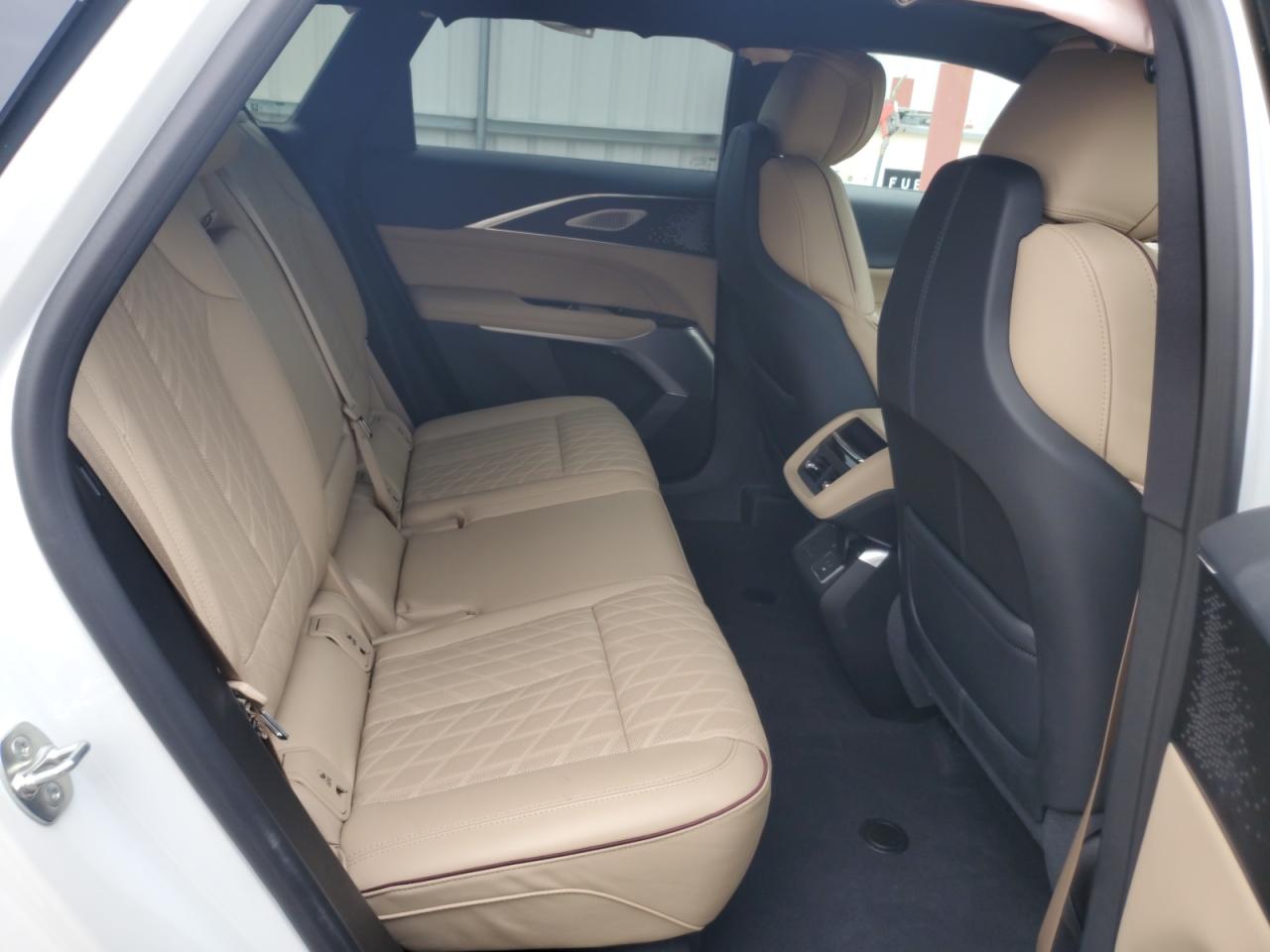 2024 Cadillac Lyriq Luxury VIN: 1GYKPSRL5RZ133448 Lot: 61388835
