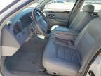 2001 Lincoln Town Car Signature   for Sale in Graham, WA - Front End