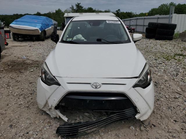  TOYOTA YARIS 2018 Biały