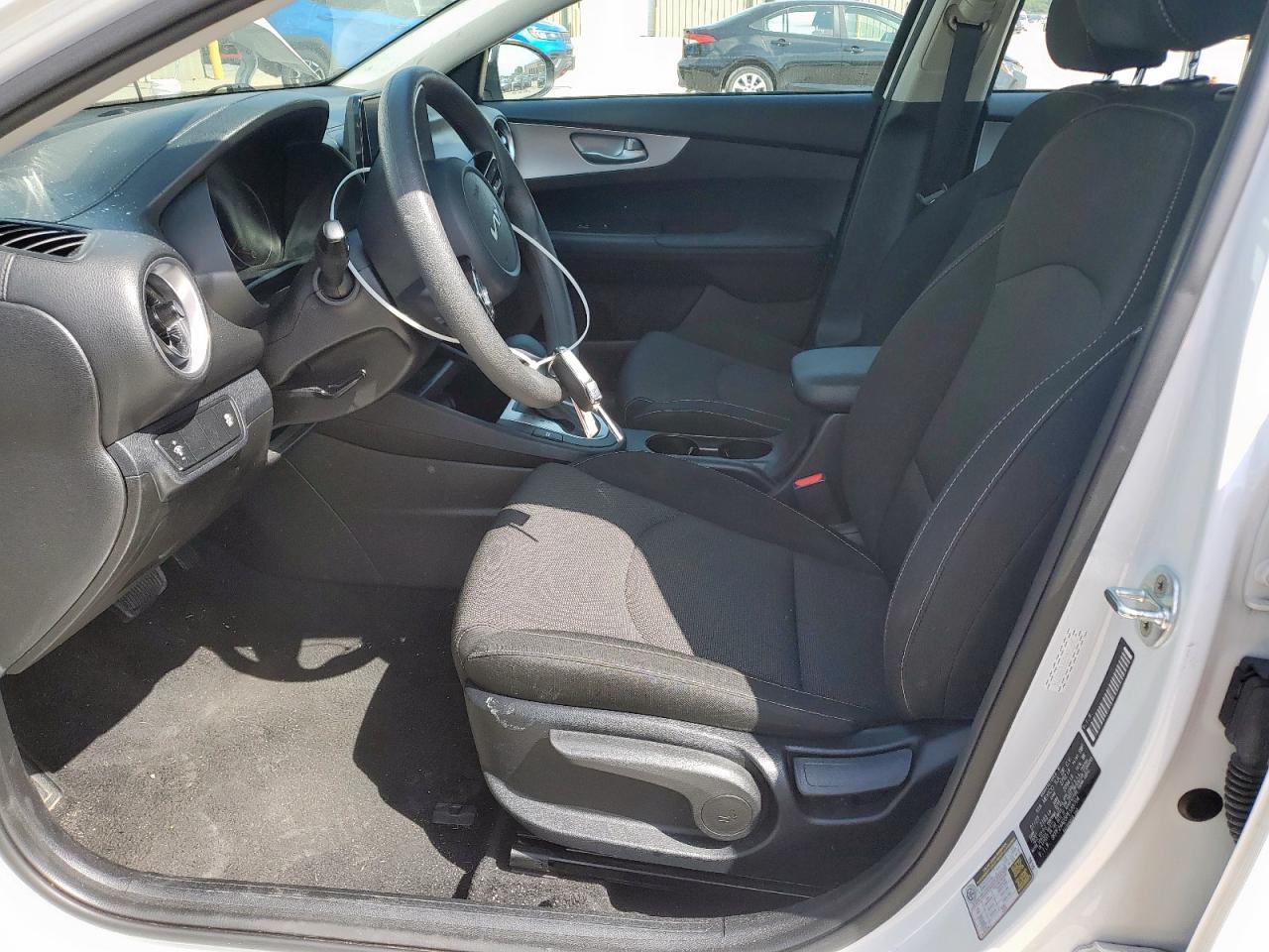 KIA FORTE 2023 VIN 3KPF24AD5PE588704 photo 7