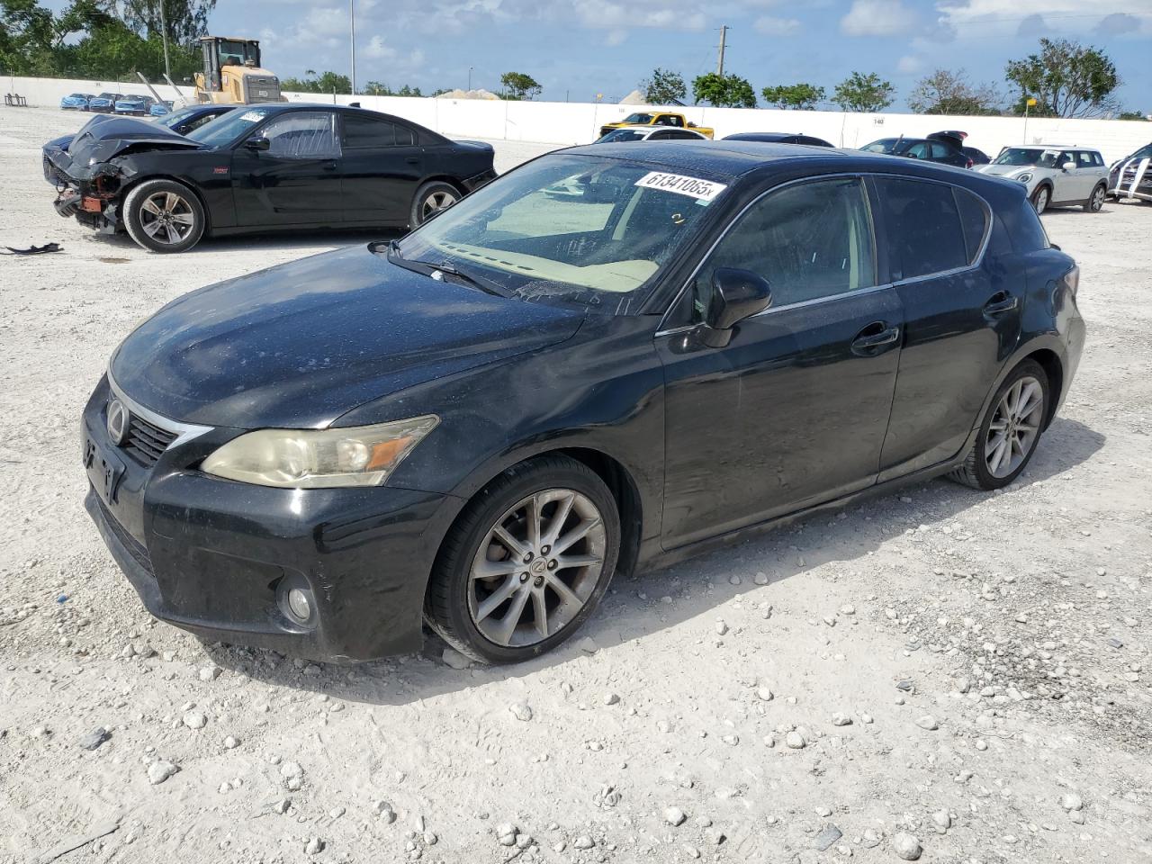 2011 Lexus Ct 200 for Sale in Homestead, FL - Minor Dent/Scratches