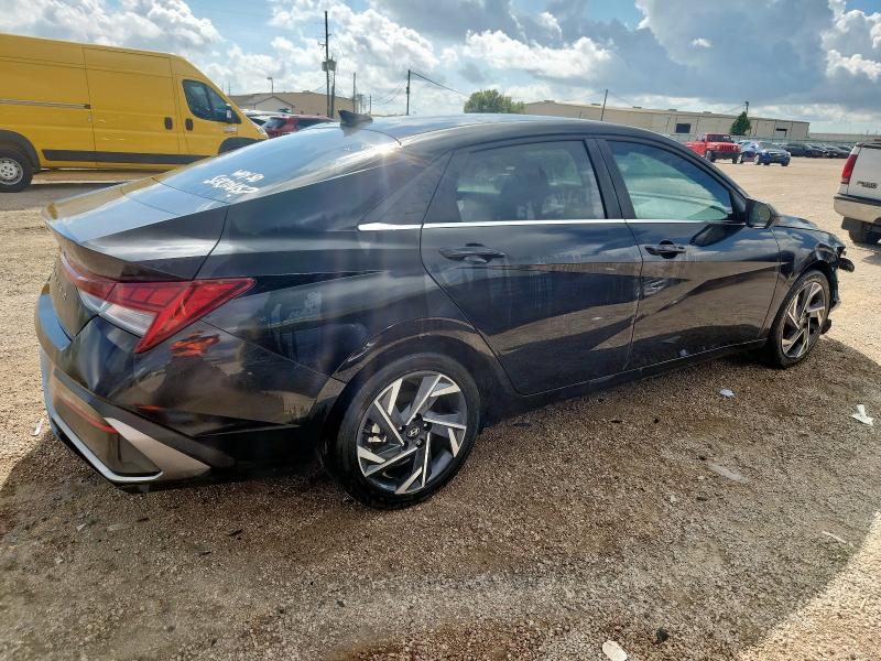  HYUNDAI ELANTRA 2024 Черный