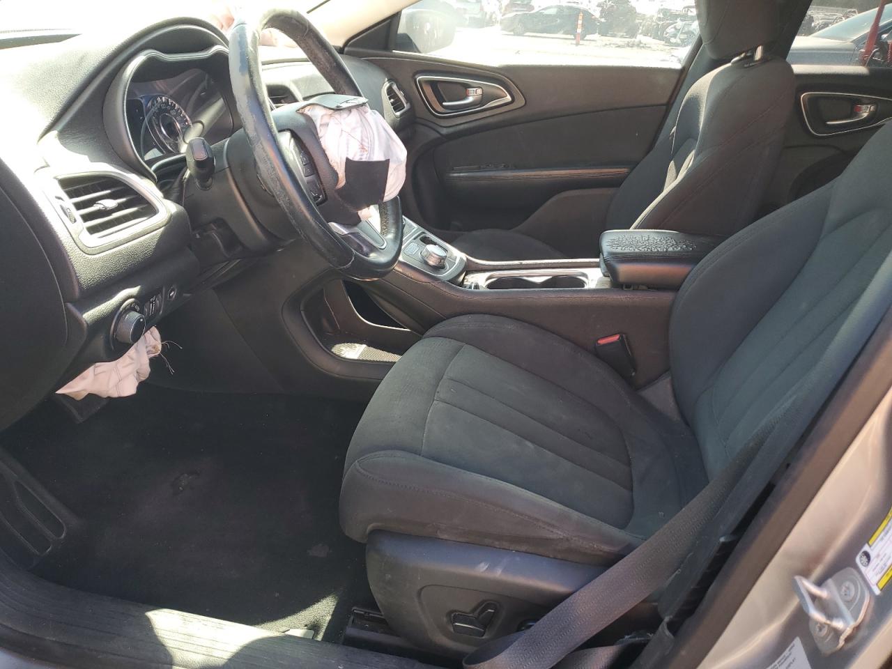 2015 Chrysler 200 Limited VIN: 1C3CCCAB1FN746849 Lot: 63126965