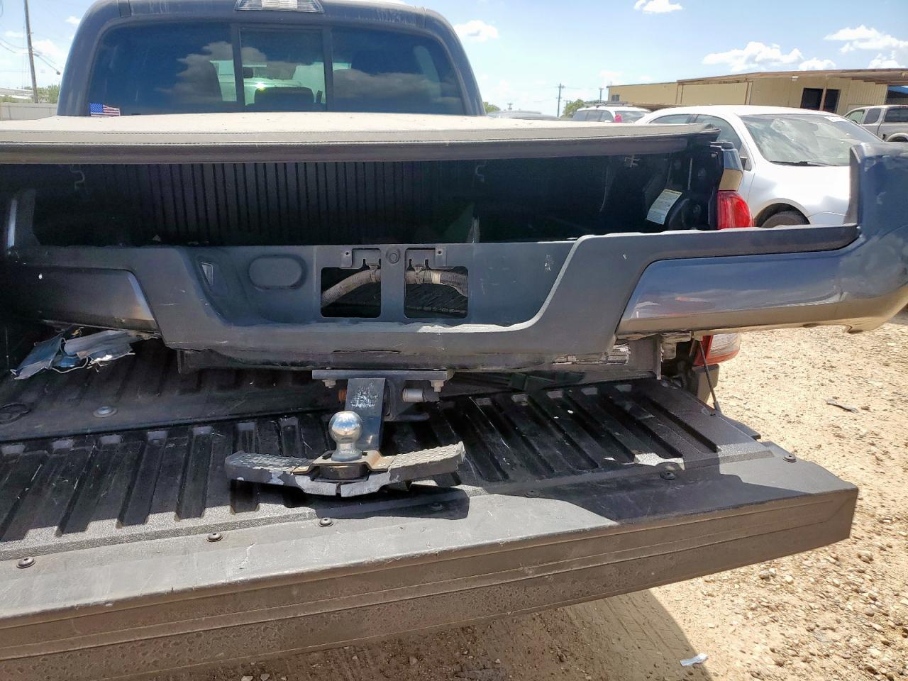 TOYOTA TACOMA 2018 VIN 5TFAX5GN8JX121186 фото 12