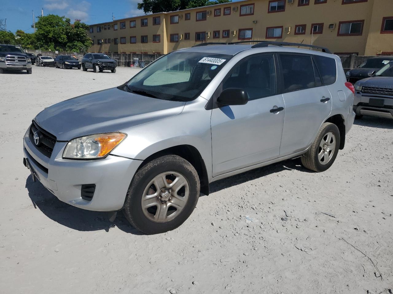 2011 Toyota Rav4 იყიდება Opa Locka-ში, FL - Front End