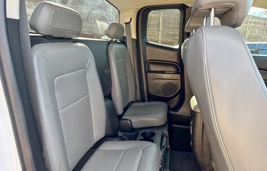  CHEVROLET COLORADO 2018 Biały