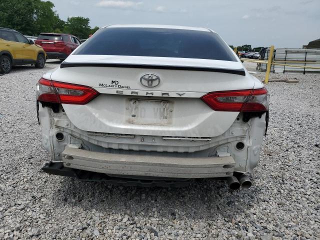  TOYOTA CAMRY 2018 Белы