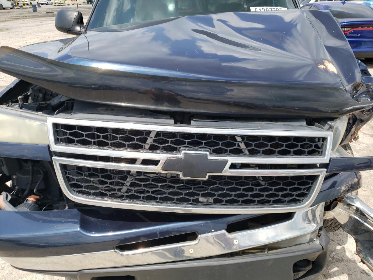 2006 Chevrolet Silverado K1500 VIN: 2GCEK19B761111927 Lot: 61387785