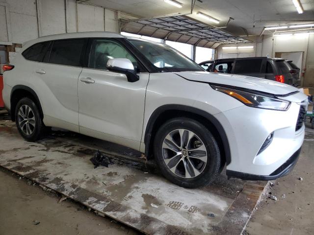  TOYOTA HIGHLANDER 2022 White