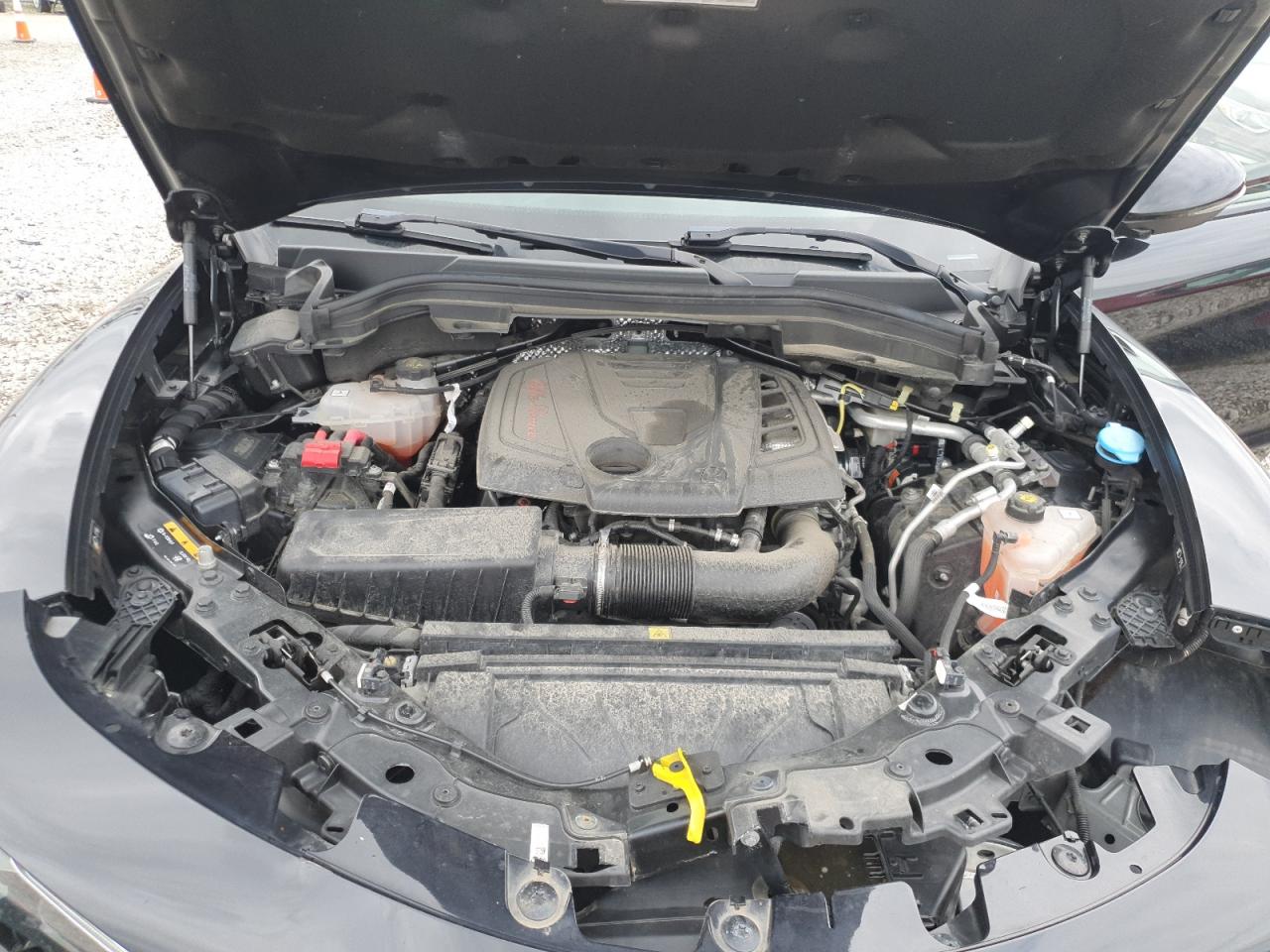 2022 Alfa Romeo Stelvio Ti VIN: ZASPAKBN1N7D38304 Lot: 61393005