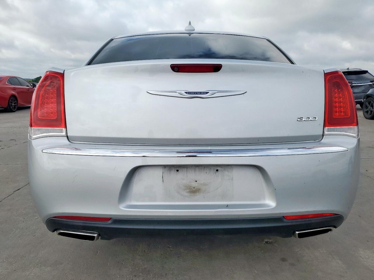CHRYSLER 300 2020 VIN 2C3CCAEG1LH102816 photo 6