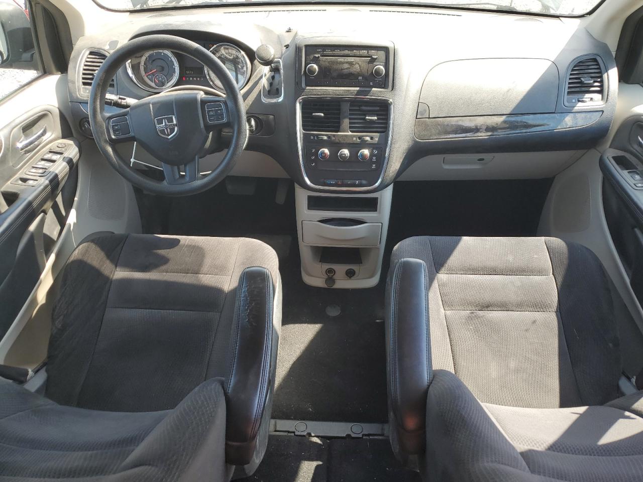 2015 Dodge Grand Caravan Se VIN: 2C4RDGBG2FR518348 Lot: 62380665