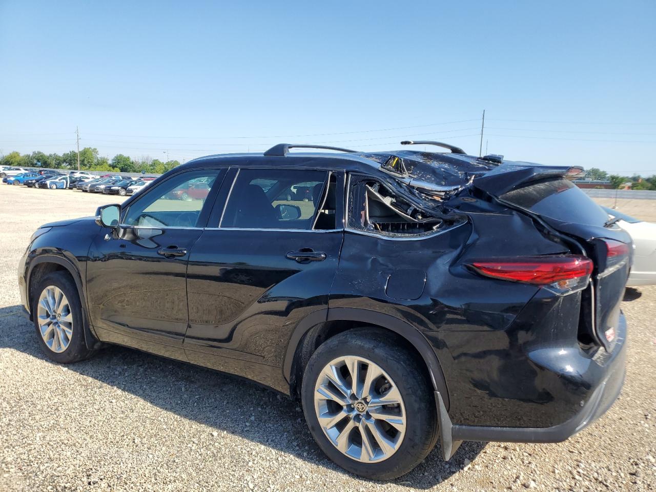 TOYOTA HIGHLANDER 2020 VIN 5TDDZRBH2LS022775 photo 2