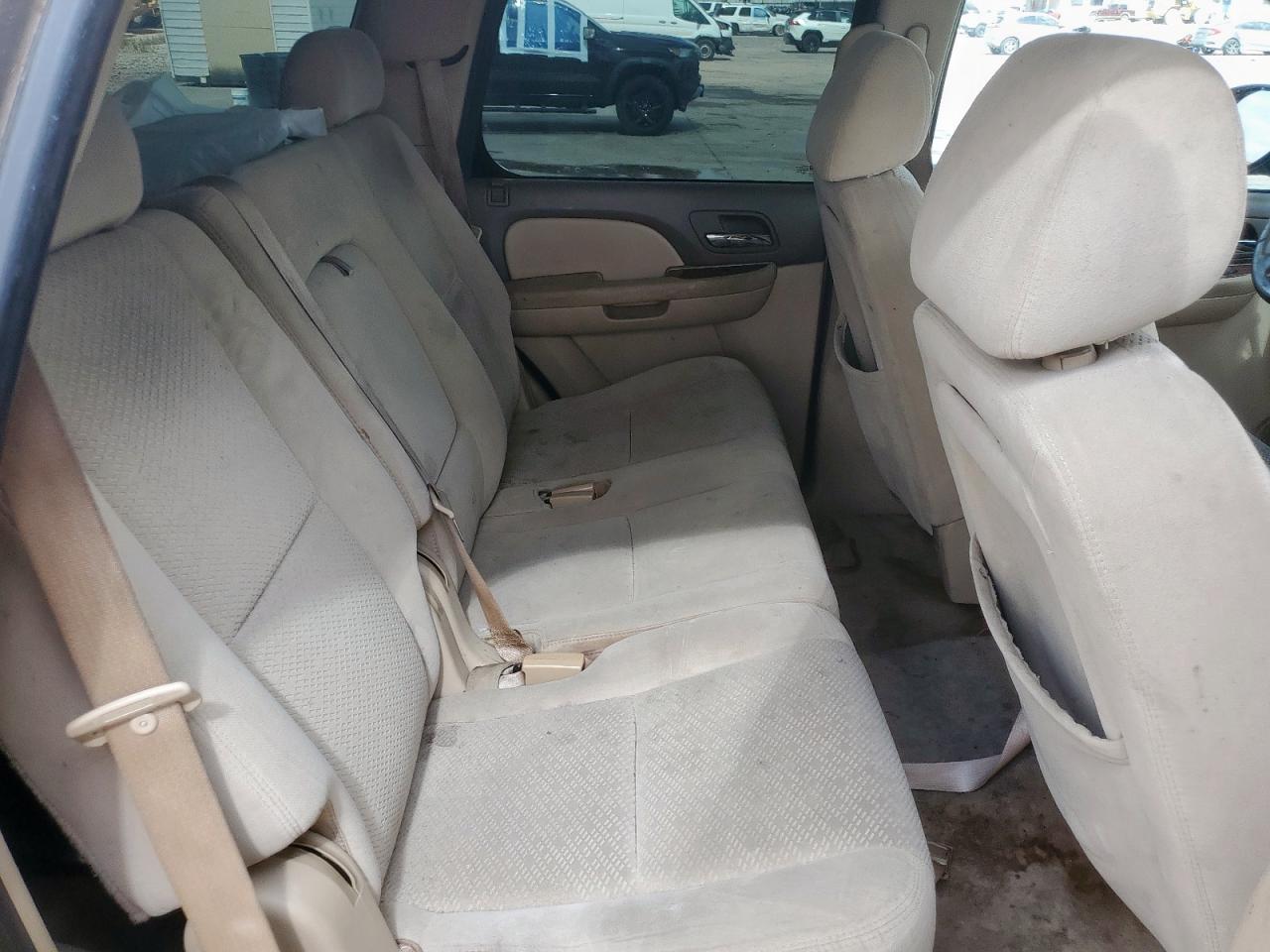 2007 GMC Yukon VIN: 1GKFC13027R123926 Lot: 61282985