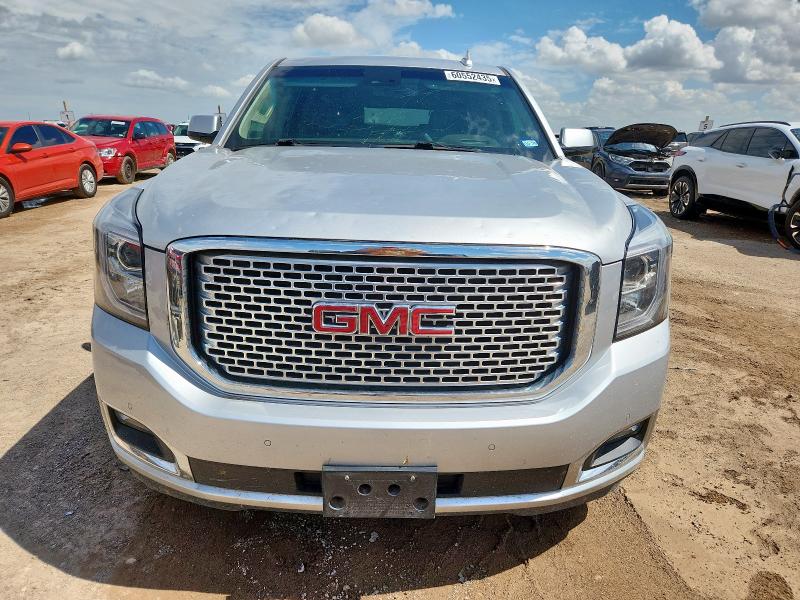  GMC YUKON 2017 Srebrny