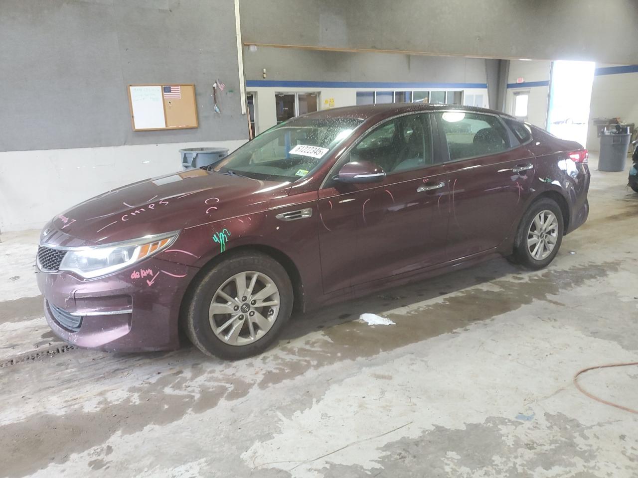 2016 Kia Optima Lx zu verkaufen in Sandston, VA - Rear End