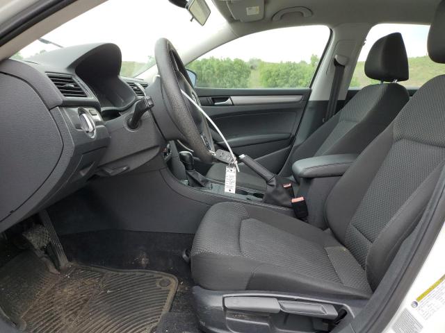  VOLKSWAGEN PASSAT 2015 Белы