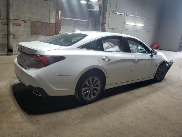  TOYOTA AVALON 2020 Biały
