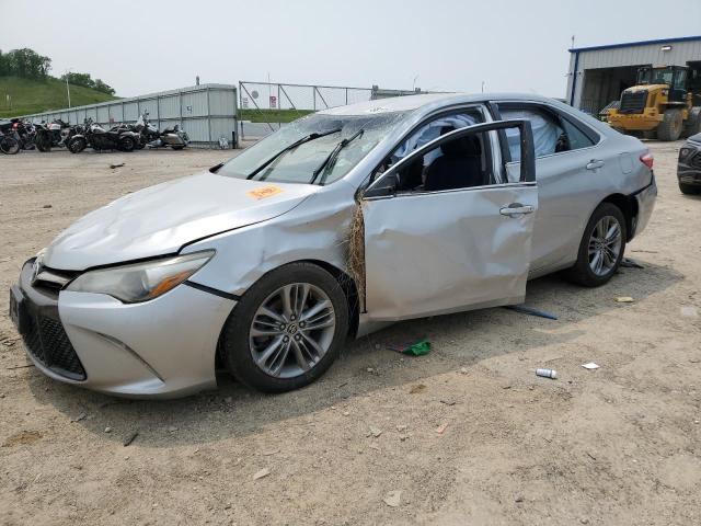 Седаны TOYOTA CAMRY 2015 Серебристый
