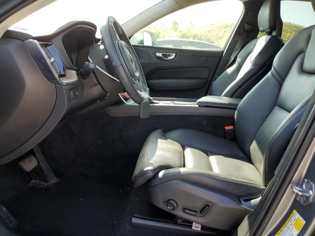2019 Volvo Xc60 T5 VIN: LYV102RK4KB191805 Lot: 62419245