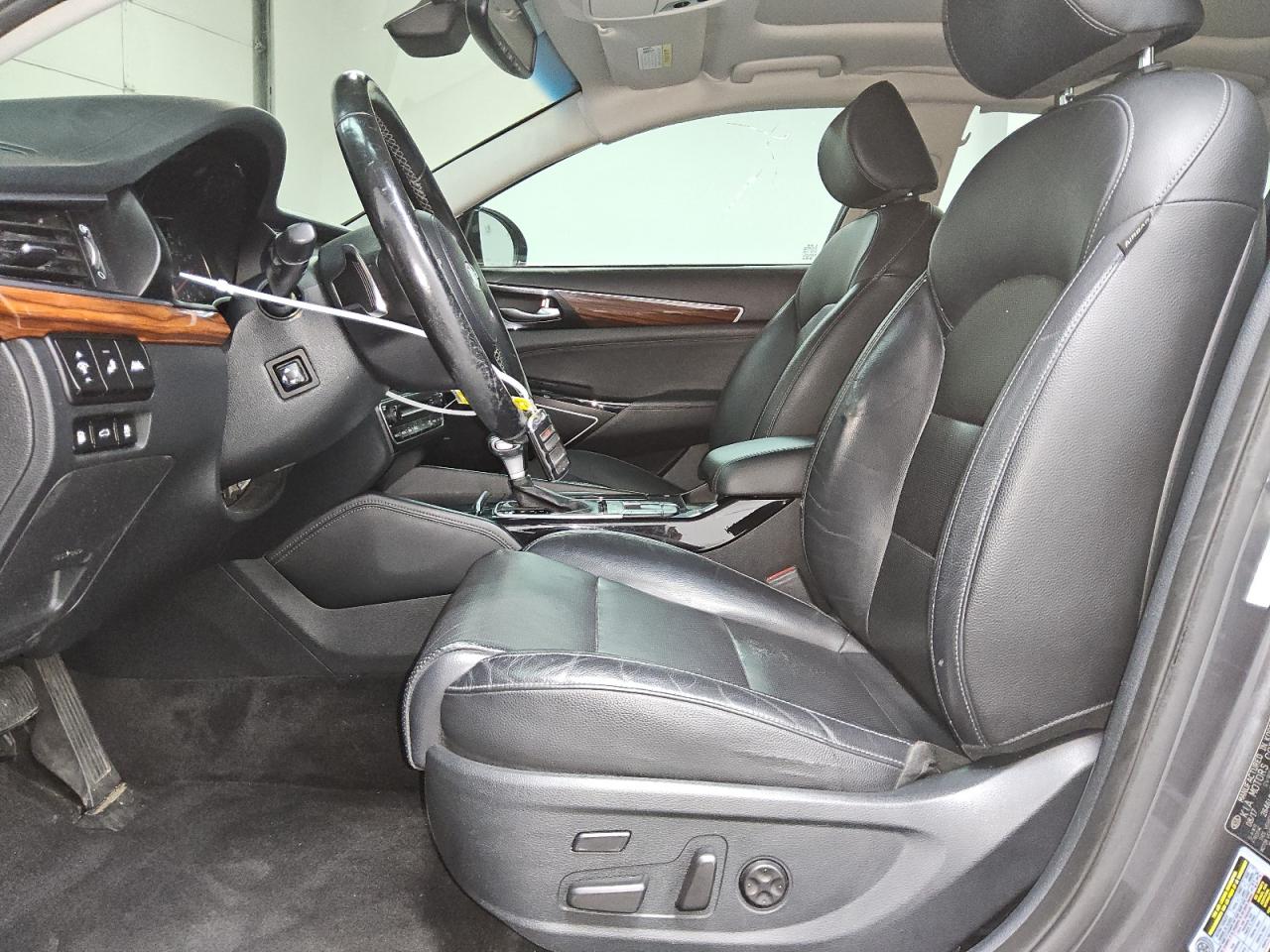 2018 Kia Cadenza Luxury VIN: KNALC4J14J5100509 Lot: 60529865