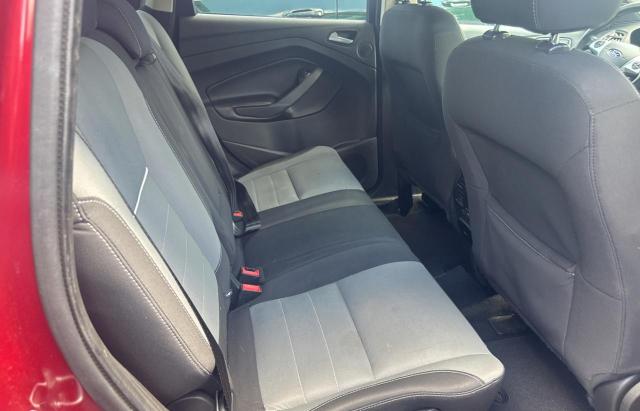 Parquets FORD ESCAPE 2014 Czerwony